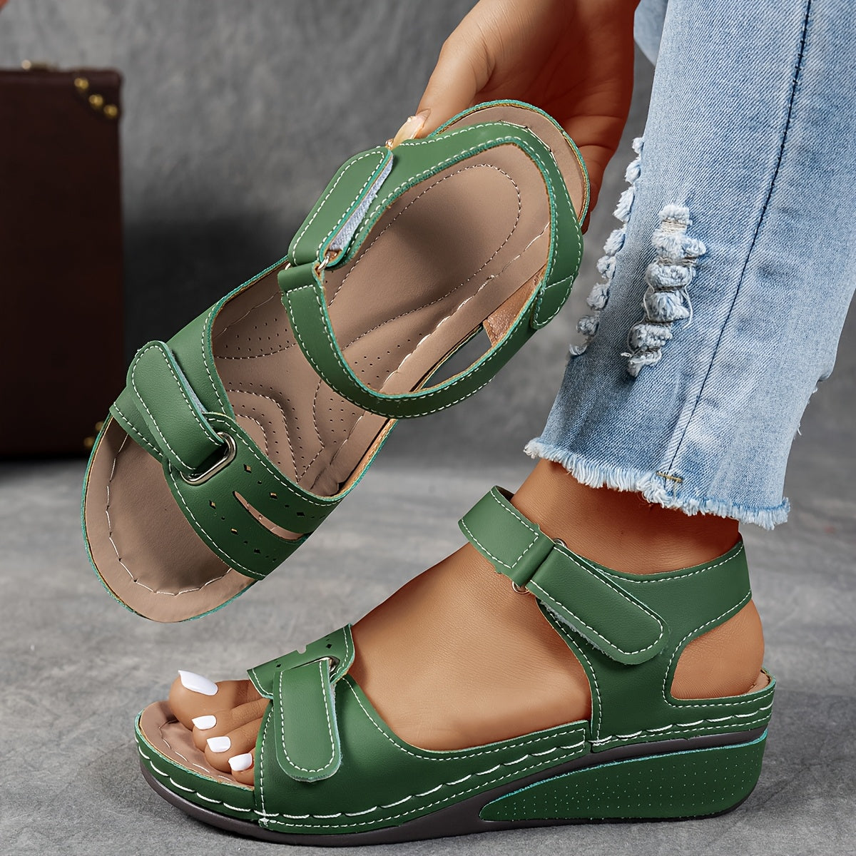 Army Green / 43
