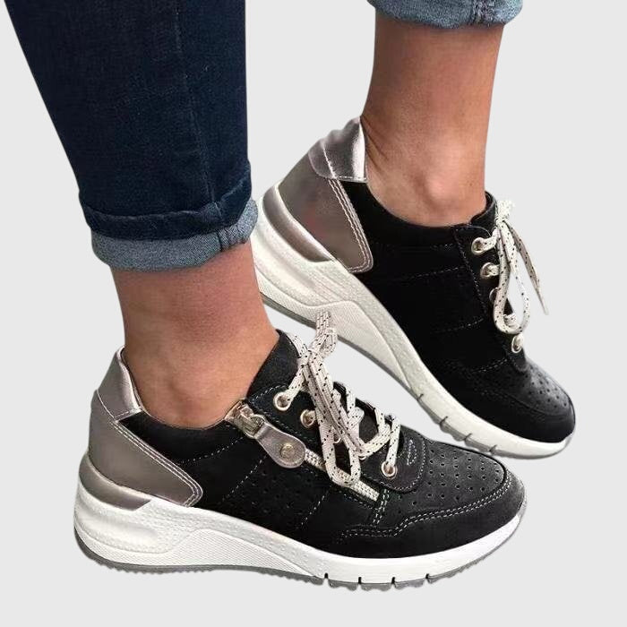 Black / 12 US | 43 EU